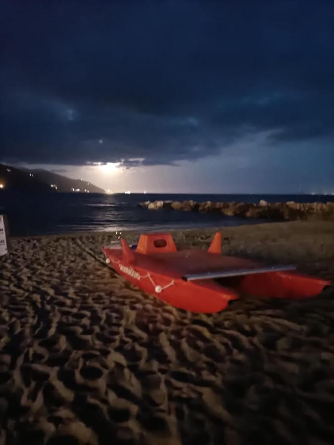 Il Geco Apartment Monterosso al Mare Bagian luar foto